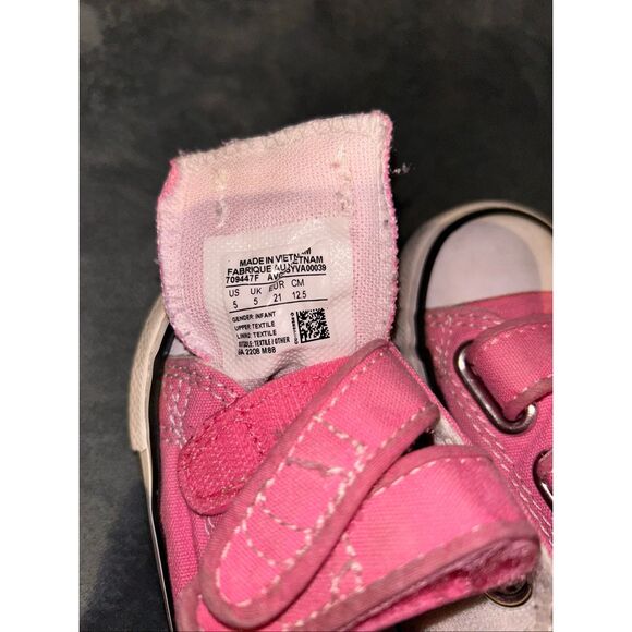 Converse pink sneakers size 5 Toddler - Picture 6 of 6